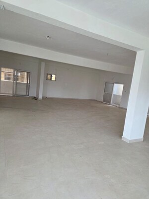 Room in  Office Space at Kanke – for Rent