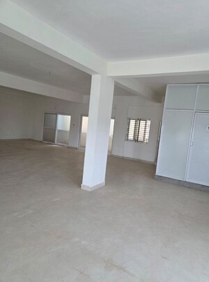 Room in  Office Space at Kanke – for Rent