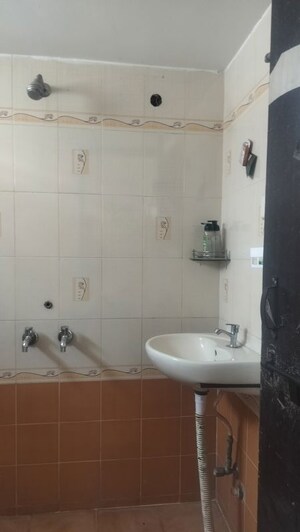 Bathroom in 3 BHK Builder Floor at Jubilee Hills – for Rent