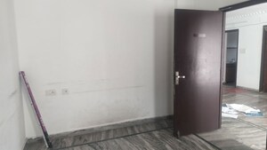Room in 3 BHK Builder Floor at Jubilee Hills – for Rent