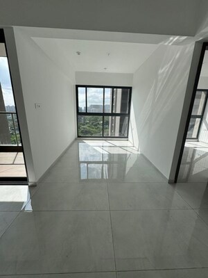 Room in 3 BHK Apartment at Mantra Mirari, Koregaon Park – for Sale
