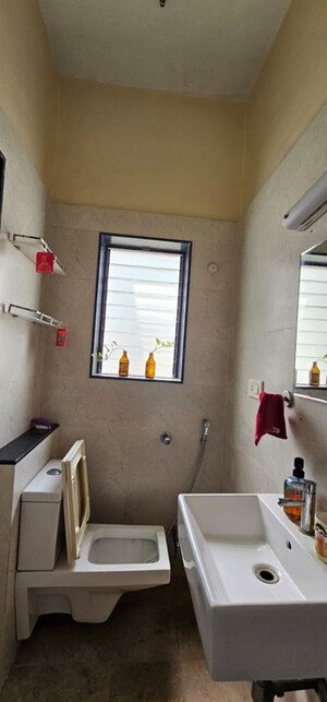 Furnished Amenities in 2 BHK Apartment at Sarala Roses, Baner – for Rent
