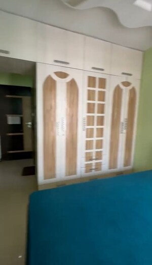 Furnished Amenities in 3 BHK Apartment at Tharwani Rosewood Heights, Kharghar Sector 10 – for Rent