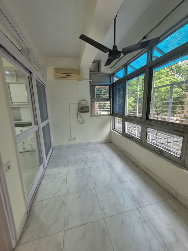 Balcony, mayur vihar 3.5 Bedroom 1250 Sq.Ft. Apartment In Mayur Vihar Delhi 10716823