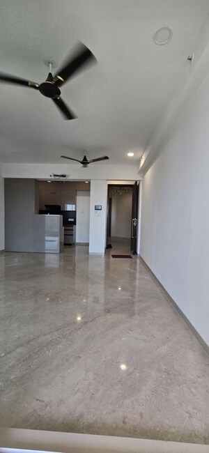 Room in 2 BHK Apartment at Aurum Q Residences, Ghansoli – for Rent