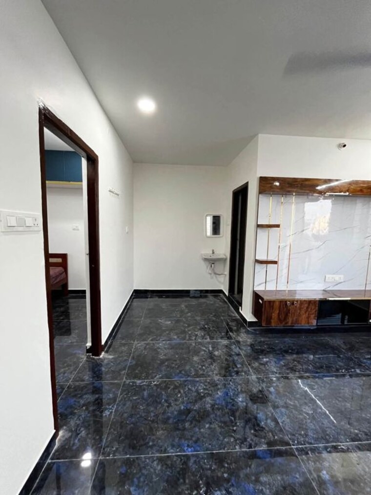 Room, kiran-residency-kondapur 1 Bedroom 650 Sq.Ft. Apartment In Kondapur Hyderabad 10716923