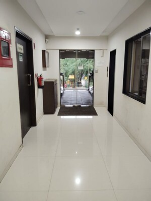 1 BHK Apartment For Rent in Vakola