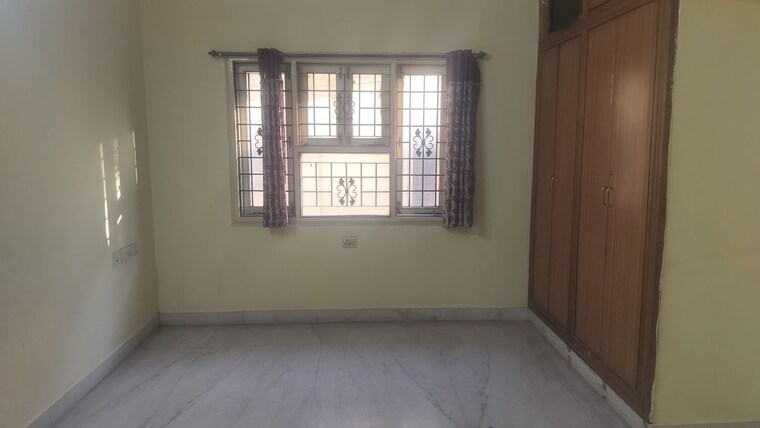 Room, film nagar 3 Bedroom 1750 Sq.Ft. Apartment In Film Nagar Hyderabad 10717016