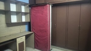 Furnished Amenities in 3 BHK Apartment at Jubilee Hills – for Sale