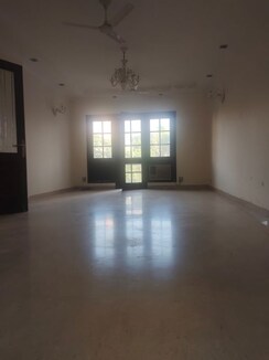 4 BHK +Builder Floor For Sale in New Friends Colony