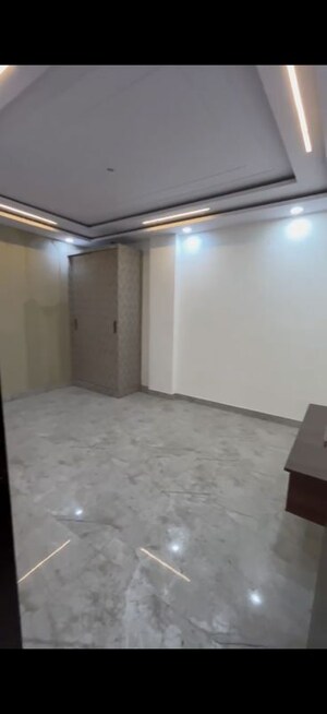 Room in 3.5 BHK Builder Floor at Nilothi – for Sale