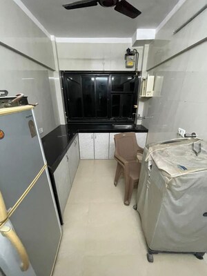 Team Area in 1 BHK Apartment at Sher E Punjab, Andheri East – for Rent