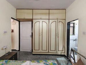 Bedroom in 1 BHK Apartment at Dheeraj Darshan, Jogeshwari East – for Rent