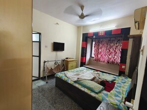 Bedroom in 1 BHK Apartment at Dheeraj Darshan, Jogeshwari East – for Rent