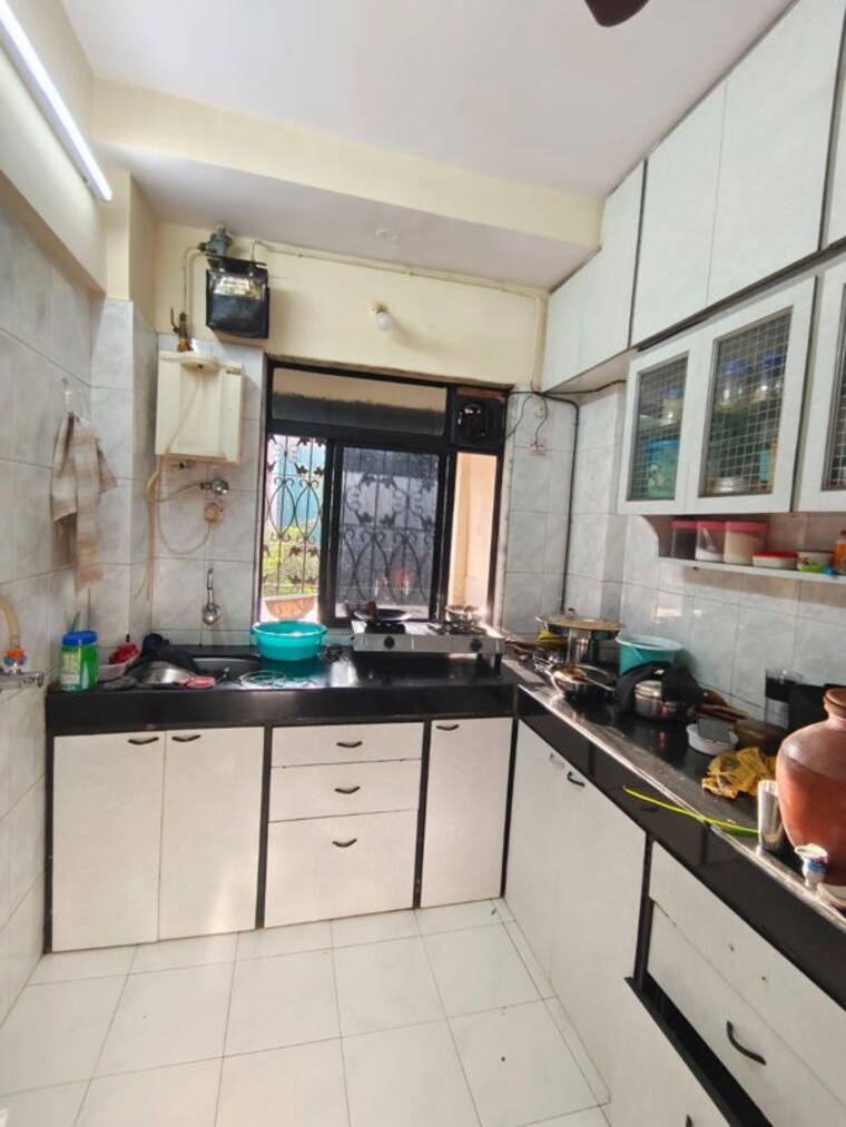 Kitchen, dheeraj-darshan 1 Bedroom 500 Sq.Ft. Apartment In Jogeshwari East Mumbai 10717091