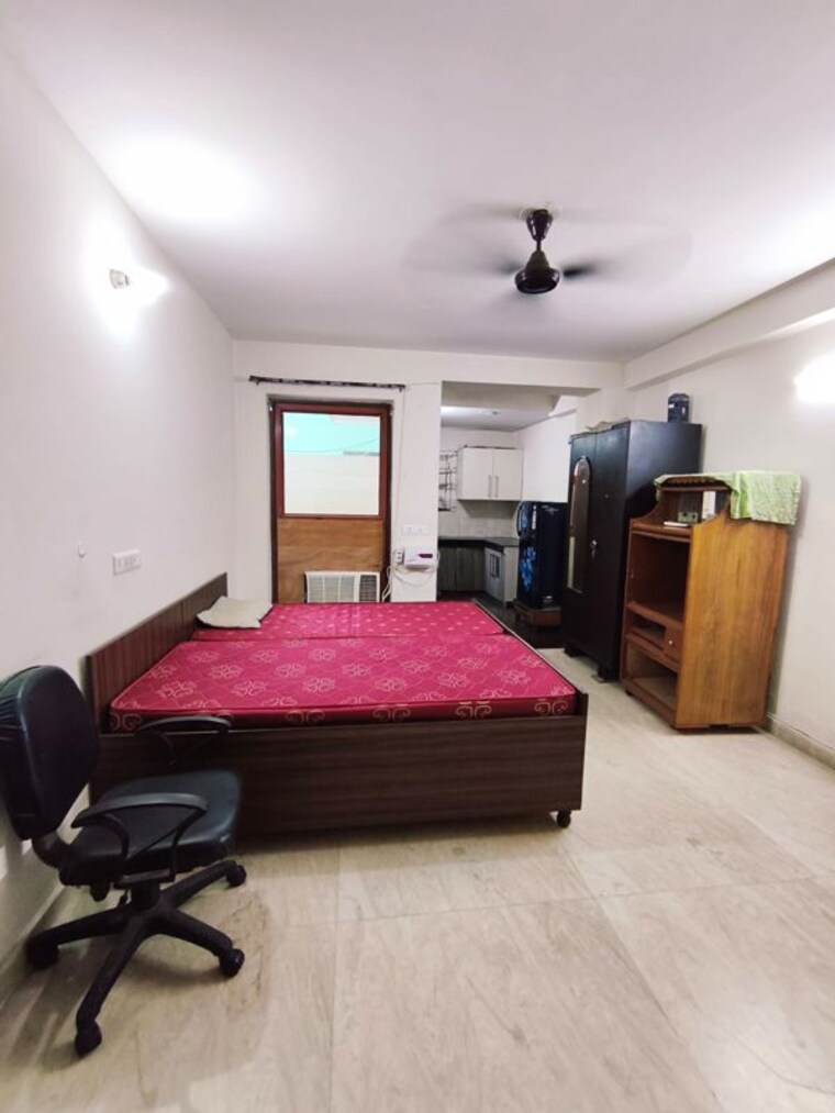 Bedroom, sector 10 1 RK 490 Sq.Ft. Builder Floor In Sector 10 Gurgaon 10706952