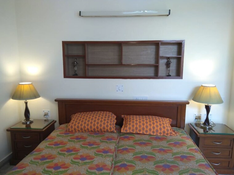 Bedroom, saket 3 Bedroom 3600 Sq.Ft. Apartment In Saket Delhi 10717104