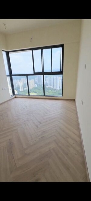 Room in 3 BHK Apartment at Raymond The Invictus By GS, Pokhran Road No One – for Sale