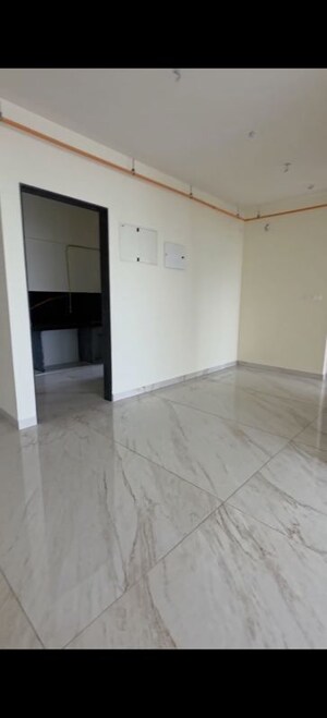 Room in 3 BHK Apartment at Raymond The Invictus By GS, Pokhran Road No One – for Sale