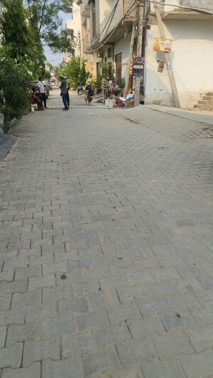 Parking in  Plot at New Friends Colony, Sanjay Nagar – for Sale