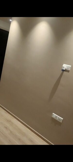 Furnished Amenities in 2 BHK Apartment at Sheth Avalon, Laxmi Nagar – for Sale