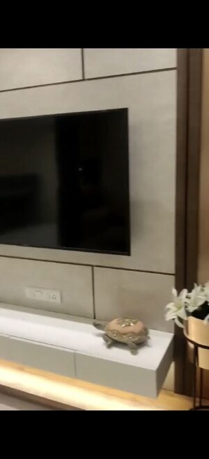 Bathroom in 2 BHK Apartment at Sheth Avalon, Laxmi Nagar – for Sale