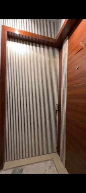 Bathroom in 3 BHK Apartment at Jawahar Park – for Sale