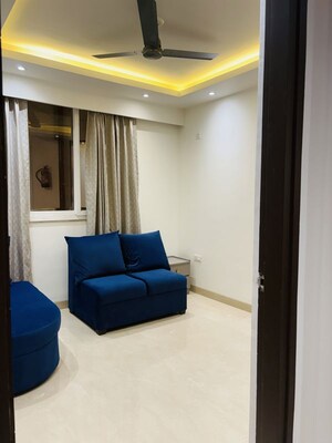 Room in 5 BHK Apartment at Sector 12 – for Sale
