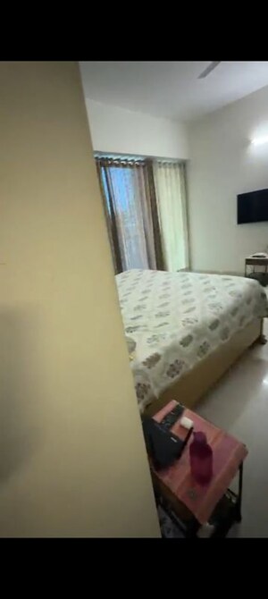 Bedroom in 3 BHK Apartment at Amanora Aspire Towerss, Hadapsar – for Rent