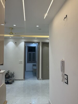 Furnished Amenities in 2 BHK Builder Floor at Mahavir Enclave 1 – for Rent