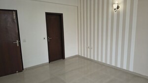 Room in 2 BHK Apartment at Gaur Atulyam, Omicron I Greater Noida – for Sale