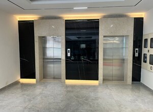 Room in  Office Space at Kanke – for Rent