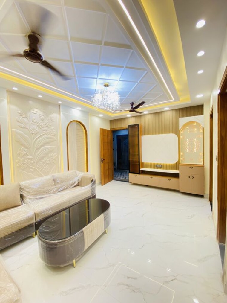 Bathroom, uttam nagar 3 Bedroom 150 Sq.Yd. Builder Floor In Uttam Nagar Delhi 10717188