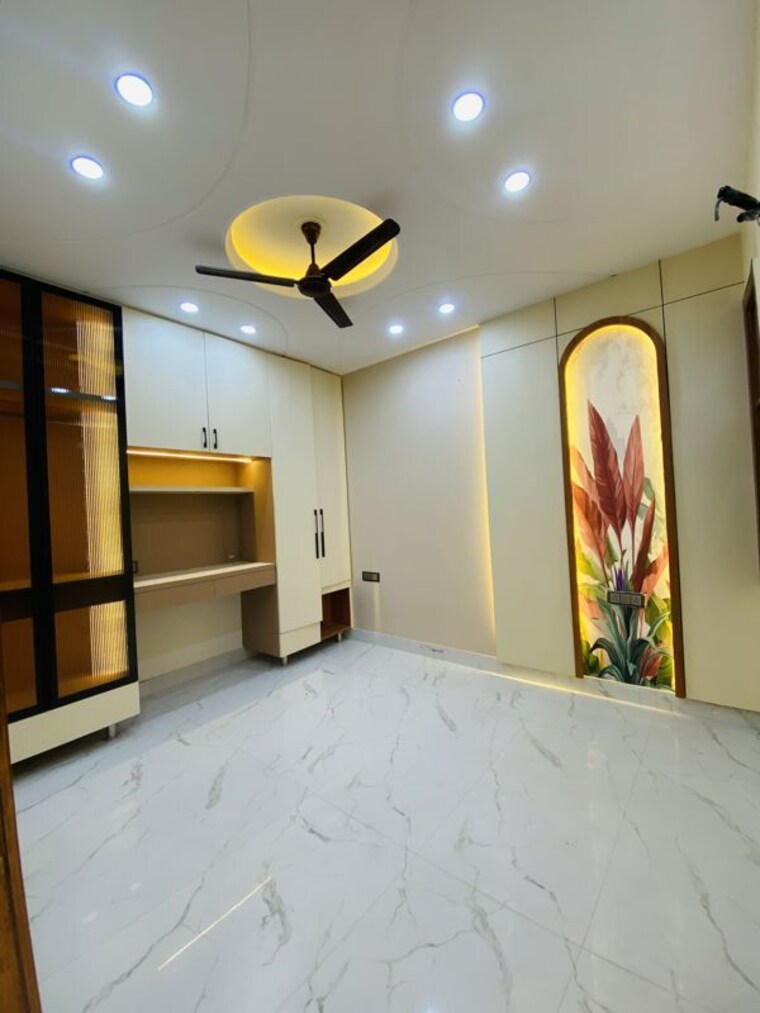 Bedroom, uttam nagar 3 Bedroom 150 Sq.Yd. Builder Floor In Uttam Nagar Delhi 10717188