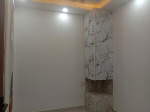 Room in 2 BHK Independent House at Mohan Garden – for Sale