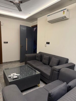 Living Room in 3 BHK Builder Floor at Sector 46 – for Rent