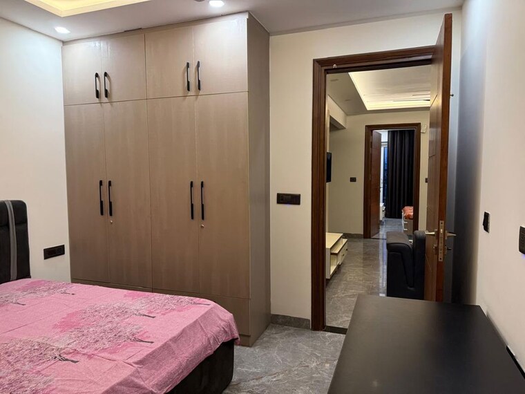 Bedroom, sector 46 3 Bedroom 150 Sq.Yd. Builder Floor In Sector 46 Gurgaon 10717189