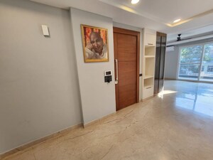 Room in 3 BHK Builder Floor at Sector 57 – for Rent
