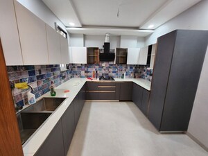 Kitchen in 3 BHK Builder Floor at Sector 57 – for Rent