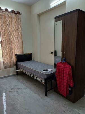  Pg For Rent in Ghansoli
