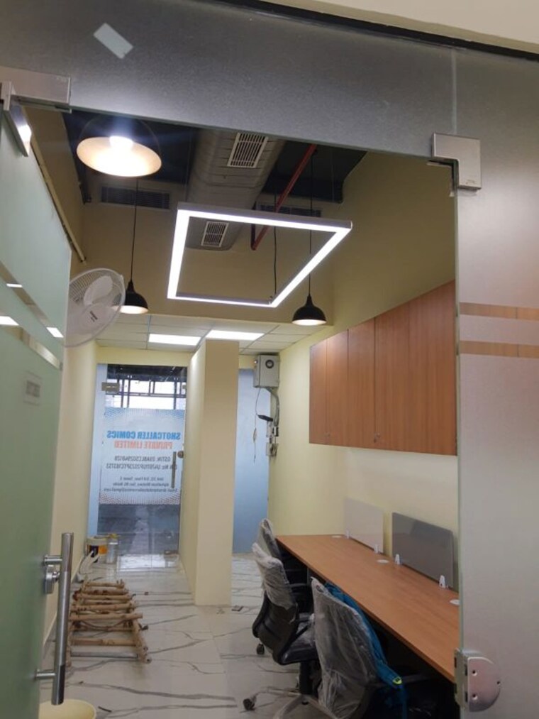 Team Area, alphathum Commercial Office Space 532 Sq.Ft. In Sector 90 Noida 10717203