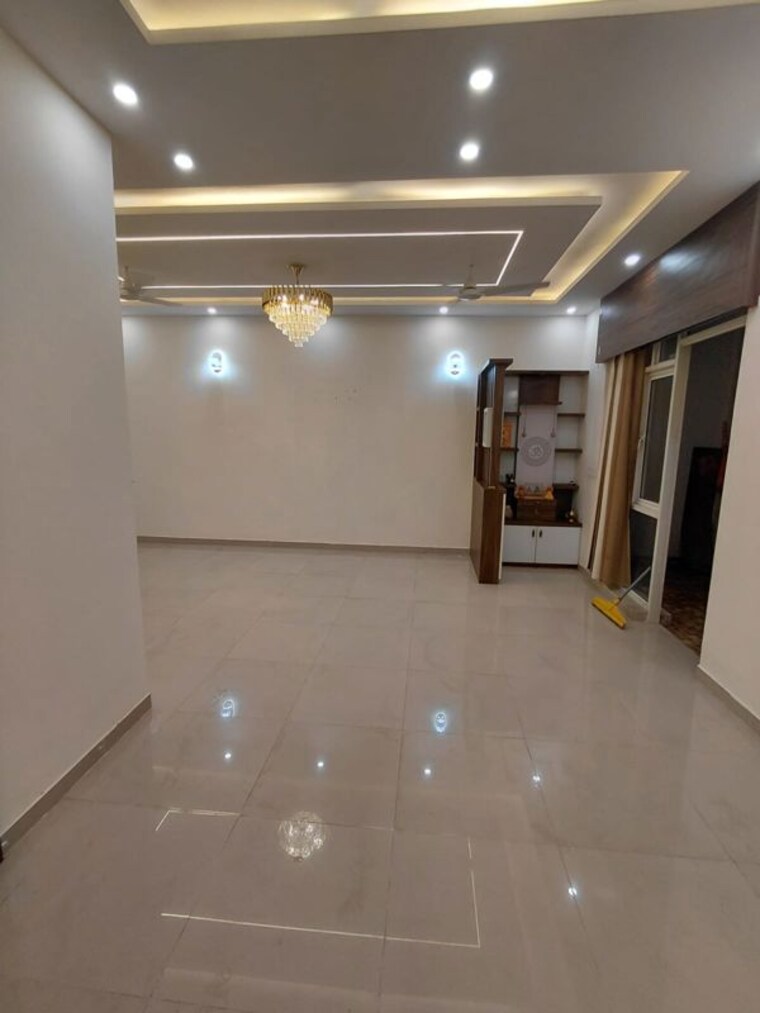 Room, omaxe-r2 3.5 Bedroom 1975 Sq.Ft. Apartment In Gomti Nagar Lucknow 10717219
