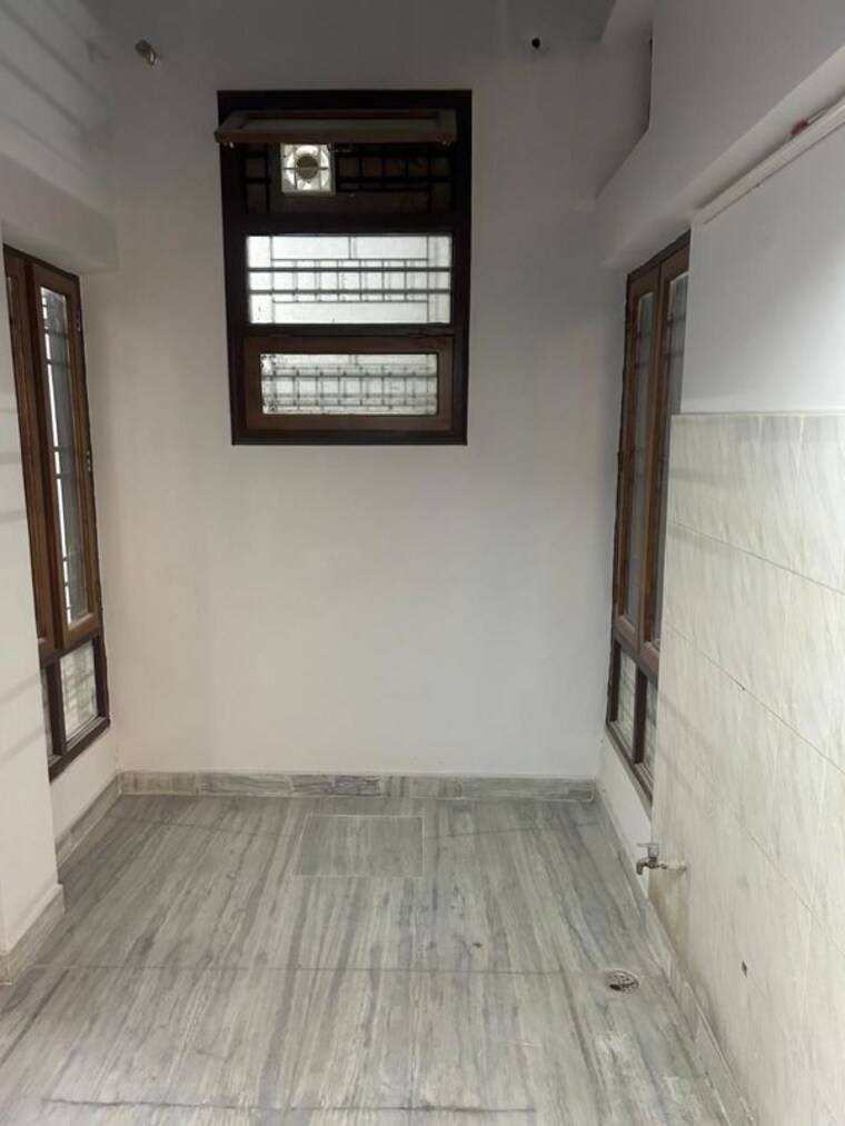 Room, vineet khand 6 3 Bedroom 2150 Sq.Ft. Independent House In Vineet Khand 6 Lucknow 10717222
