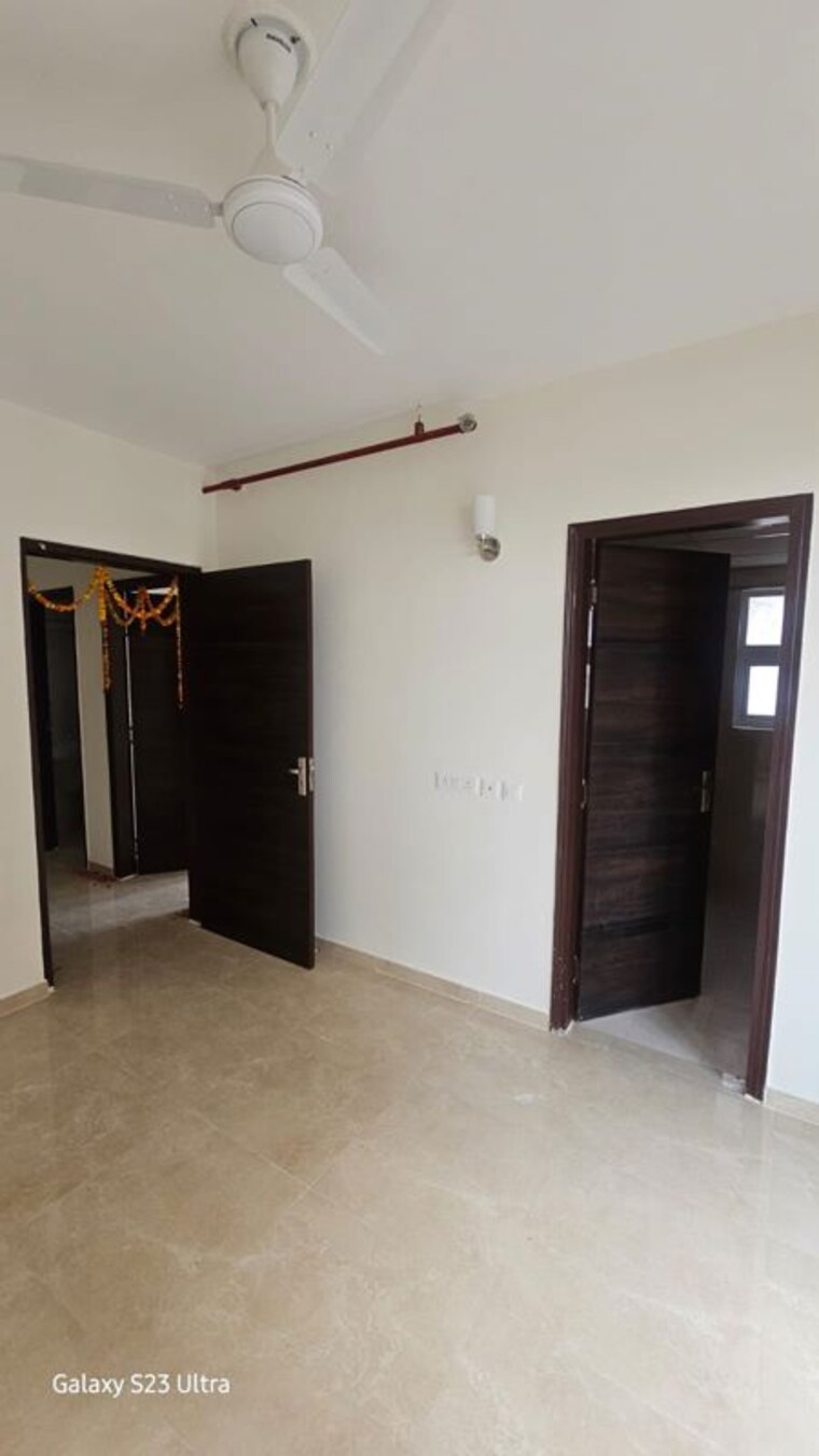 Room, omaxe-hazratganj-residency 2.5 Bedroom 1250 Sq.Ft. Apartment In Gomti Nagar Lucknow 10717225