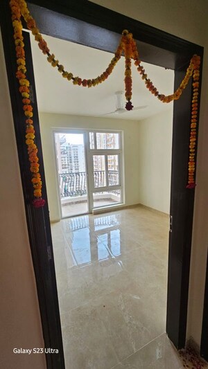 Bedroom in 2.5 BHK Apartment at Omaxe Hazratganj Residency, Gomti Nagar – for Rent