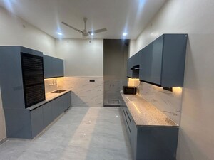 Kitchen in 2.5 BHK Apartment at Omaxe Hazratganj Residency, Gomti Nagar – for Rent