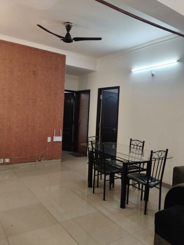 Gym, rohtas-presidential-tower 3.5 Bedroom 2250 Sq.Ft. Apartment In Vibhuti Khand Lucknow 10717256
