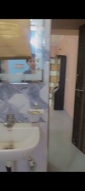 Bathroom in 1 BHK Apartment at Sector 16b Dwarka – for Rent