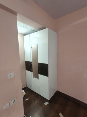 Team Area in 2 BHK Apartment at BBD Green City, Gomti Nagar – for Rent