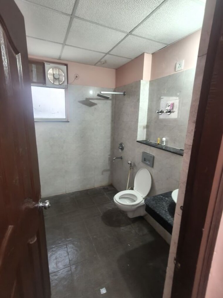 Bathroom, bbd-green-city 2 Bedroom 1240 Sq.Ft. Apartment In Gomti Nagar Lucknow 10717335